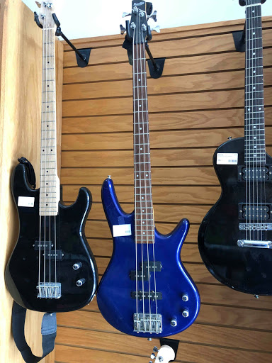 Pawn Shop «International Pawn & Jewelry», reviews and photos, 1725 N Alafaya Trail, Orlando, FL 32826, USA