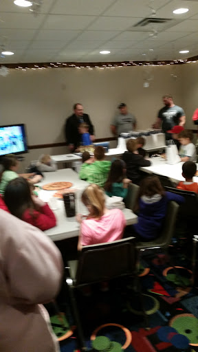 Bowling Alley «Poelking Woodman Lanes», reviews and photos, 3200 Woodman Dr, Kettering, OH 45420, USA