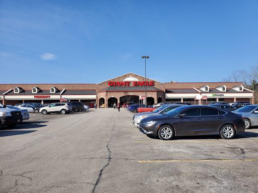 Supermarket «Giant Eagle Supermarket», reviews and photos, 50 W Bridge St, Berea, OH 44017, USA