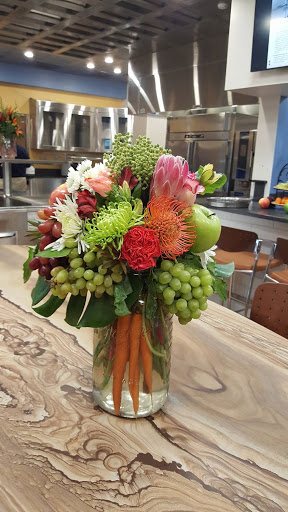 Florist «Dino Designs of Baltimore», reviews and photos, 330 N Charles St, Baltimore, MD 21201, USA