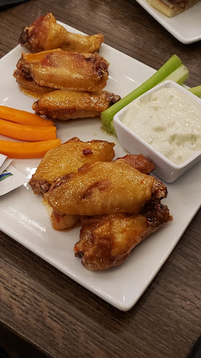 Lounge «The Uptown Lounge», reviews and photos, 201 Prairie Park St NE, Yelm, WA 98597, USA