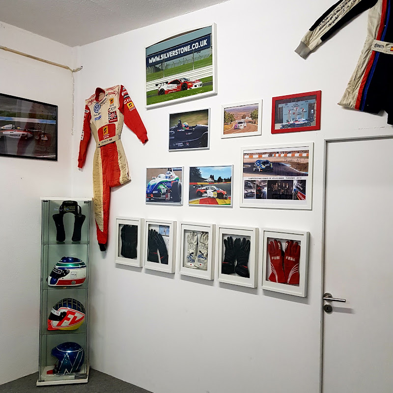 4 image