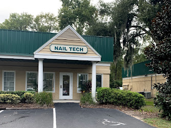 Nail Tech