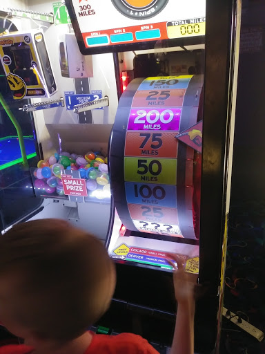 Bowling Alley «Diamond Strike Lanes & Sports Bar», reviews and photos, 2200 N Federal Hwy, Pompano Beach, FL 33062, USA