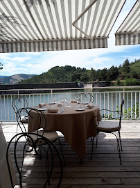 Atmosphère du Restaurant français Auberge du Lac à Saint-Marcel-lès-Annonay - n°13