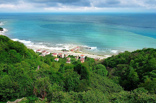 Samayer Beach