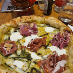 Photo n°1 de l'avis de Simona.a fait le 21/06/2023 à 10:42 sur le  La Famiglia à Casapulla