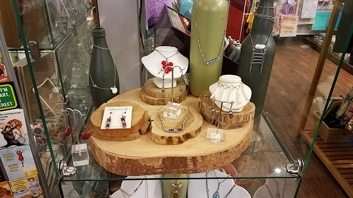 Gift Shop «Presents of Mind», reviews and photos, 3633 SE Hawthorne Blvd, Portland, OR 97214, USA