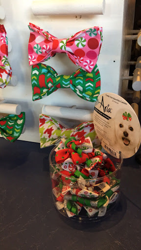 Pet Supply Store «Republic of Paws», reviews and photos, 2411 W Colorado Ave, Colorado Springs, CO 80904, USA