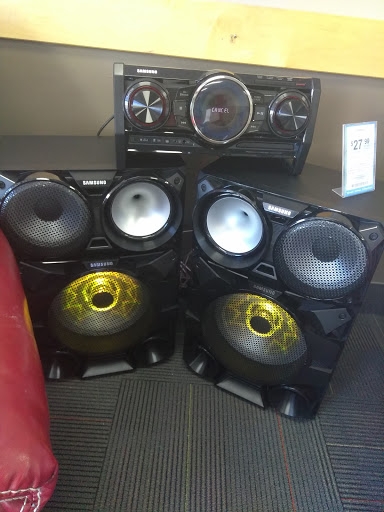 Furniture Rental Service «Rent-A-Center», reviews and photos, 5980 Memorial Dr, Stone Mountain, GA 30083, USA