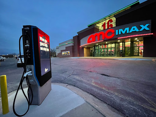 Movie Theater «AMC Showplace Schererville 16», reviews and photos, 875 Deer Creek Dr, Schererville, IN 46375, USA