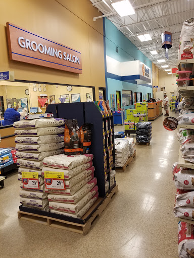 Pet Supply Store «PetSmart», reviews and photos, 6622 Charlotte Pike Suite 108, Nashville, TN 37209, USA
