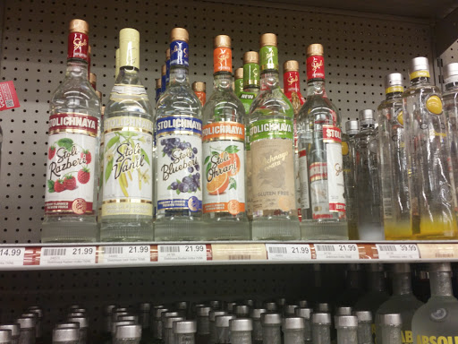 Liquor Store «Pearl Street Beverage», reviews and photos, 240 Pearl St, Burlington, VT 05401, USA