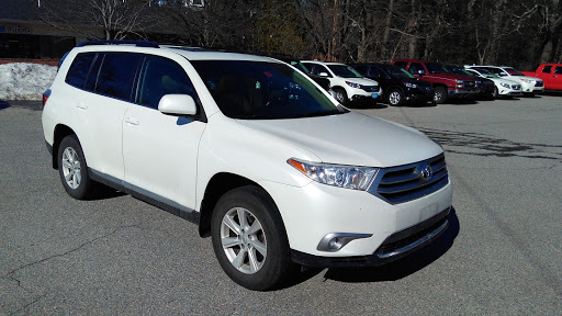 Toyota Dealer «Rockingham Toyota», reviews and photos, 412 S Broadway, Salem, NH 03079, USA