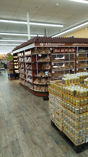 Supermarket «SuperFood Fresh Supermarket», reviews and photos, 738 Union Ave, Middlesex, NJ 08846, USA