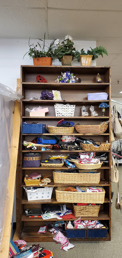 Thrift Store «The Salvation Army Family Store & Donation Center», reviews and photos, 35170 Dodge Park Rd, Sterling Heights, MI 48312, USA