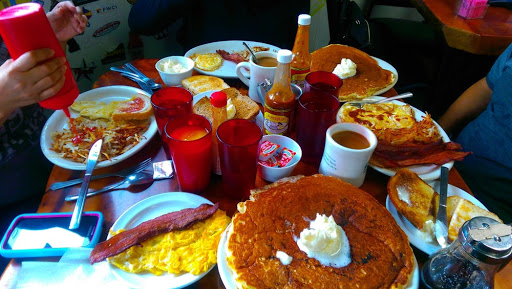 Grizzly Manor Cafe