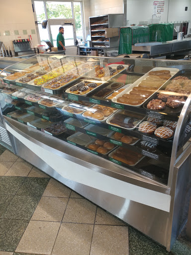 Bakery «Krispy Kreme Doughnuts», reviews and photos, 9950 SE 82nd Ave, Portland, OR 97086, USA