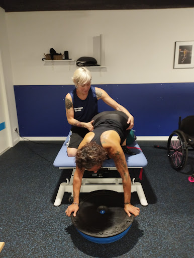  Fisioteràpia Mònica Escuder en Montornès del Vallès