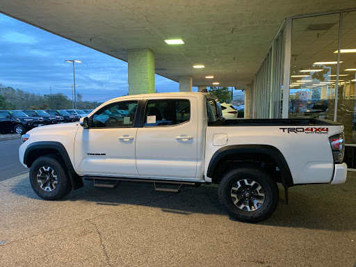 Toyota Dealer «Auburn Toyota», reviews and photos, 800 Nevada St, Auburn, CA 95603, USA