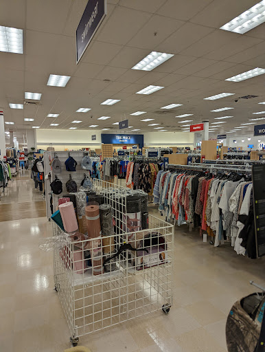 Department Store «Marshalls & HomeGoods», reviews and photos, 5915 20th St, Vero Beach, FL 32966, USA