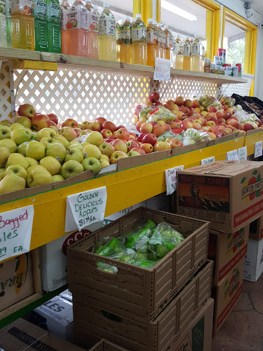 Produce Market «Jams Produce», reviews and photos, 1451 Clearwater Largo Rd N, Largo, FL 33770, USA