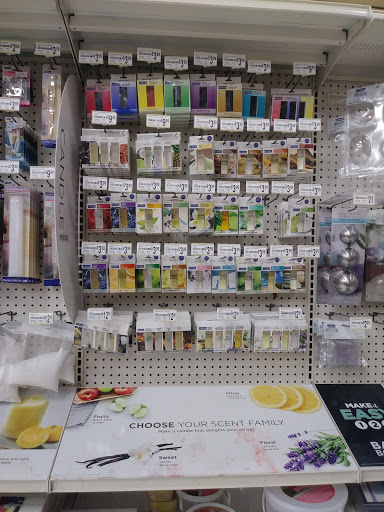 Craft Store «Michaels», reviews and photos, 6635 Grand Ave, Gurnee, IL 60031, USA