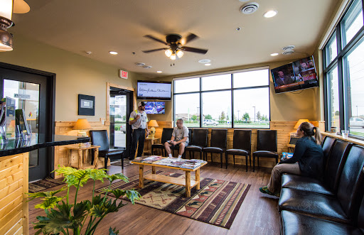 Auto Body Shop «LOF-Xpress Oil Change - Ames», reviews and photos, 520 S Duff Ave, Ames, IA 50010, USA