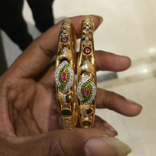 Kalamandir Jewellers Ltd (Jewelry Store) in Surat, Gujarat
