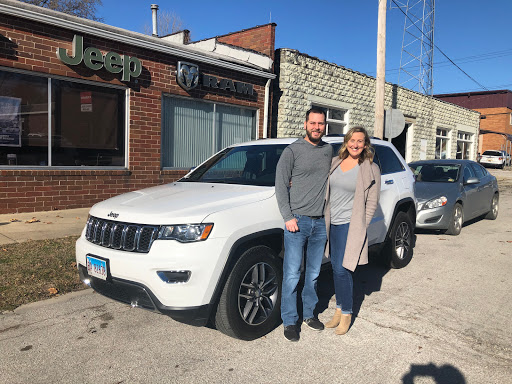 K&J Automotive Chrysler Dodge Jeep Ram in Carlyle, Illinois