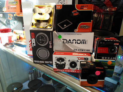 Used Car Dealer «FacilDeal Auto Center», reviews and photos, 1348 US-17, Haines City, FL 33844, USA