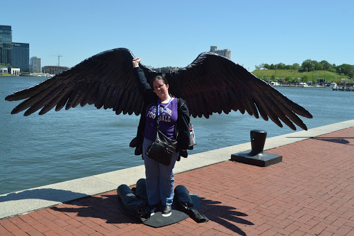 Clothing Store «Gap», reviews and photos, 200 E Pratt St, Baltimore, MD 21202, USA