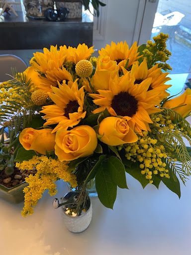 Florist «Texas Blooms and Gifts», reviews and photos, 4616 Triangle Ave #402, Austin, TX 78751, USA