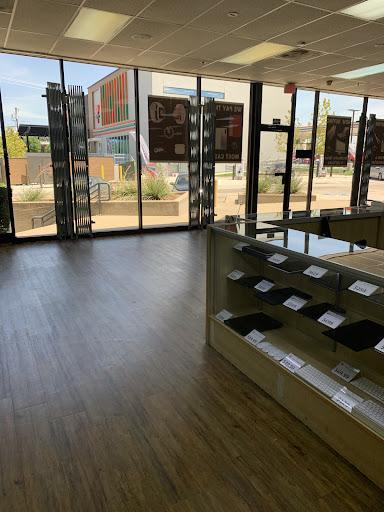 Electronics Store «Recharge Electronics», reviews and photos, 5957 Alpha Rd, Dallas, TX 75240, USA