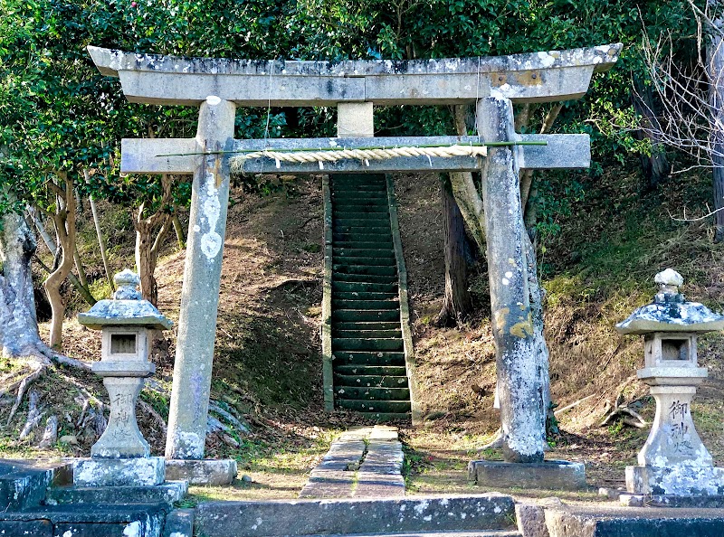 熊野神社（日守）