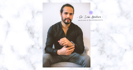 Dr. Iván Apodaca | Sexólogo | Psicólogo en Mazatlán
