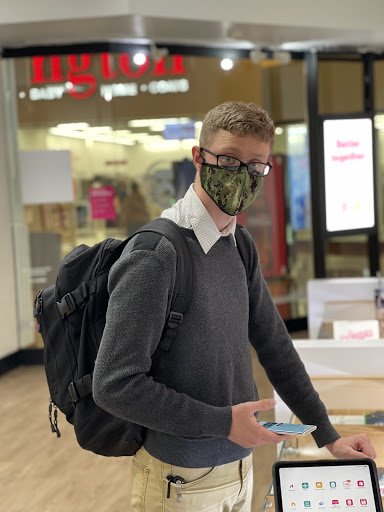 Cell Phone Store «T-Mobile», reviews and photos, 3000 Grapevine Mills Pkwy #105, Grapevine, TX • 76051-2011, USA