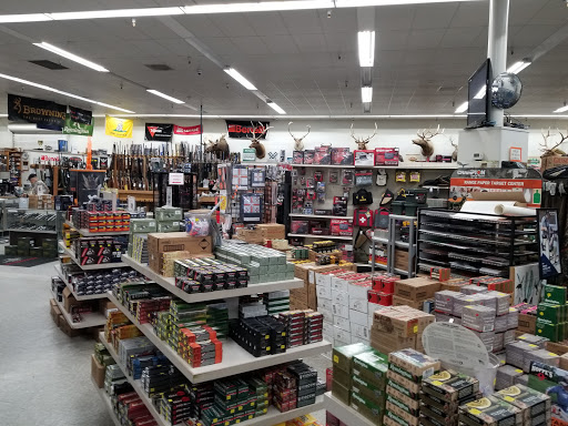 Gun Shop «Gunnies», reviews and photos, 396 State St, Orem, UT 84058, USA
