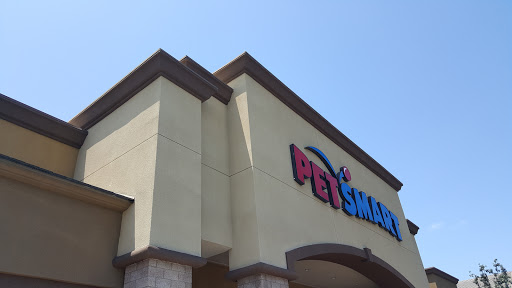 Pet Supply Store «PetSmart», reviews and photos, 2140 17th St, Santa Ana, CA 92705, USA