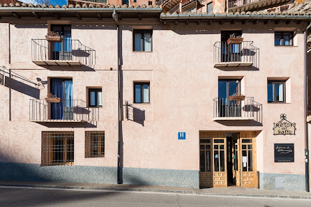 Hotel El Gallo C. Puentes, 1, 44100 Albarracín, Teruel, España
