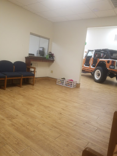 Dodge Dealer «Benny Boyd Lampasas Chrysler Dodge Jeep Ram», reviews and photos, 601 N Key Ave, Lampasas, TX 76550, USA