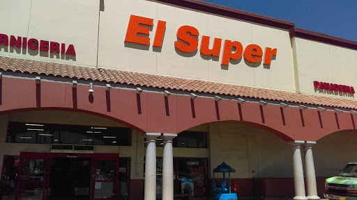 Grocery Store «El Super», reviews and photos, 7000 Alameda St, Huntington Park, CA 90255, USA