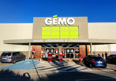 GEMO CAGNES S/MER-VILLENEUVE LOUBET Chaussures et Vêtements à Villeneuve-Loubet
