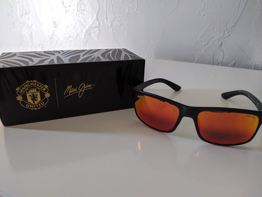 Optician «Sunglass Gallery», reviews and photos, 205 Ocean Ave, Laguna Beach, CA 92651, USA