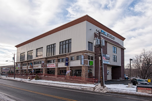 Beauty Salon «Blo Hair Studio», reviews and photos, 517 River Dr, Garfield, NJ 07026, USA