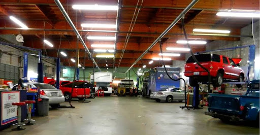 Auto Repair Shop «Genesis Automotive and RV Repair, Inc.», reviews and photos, 6220 S Tacoma Way, Tacoma, WA 98409, USA