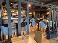 Atmosphère du Restaurant Le Grill à Sainte-Marie-des-Champs - n°15
