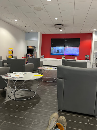 Car Dealer «Kia of Bedford», reviews and photos, 18180 Rockside Rd, Bedford, OH 44146, USA