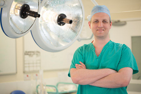 Dan Armstrong - Consultant Hand and Wrist Surgeon