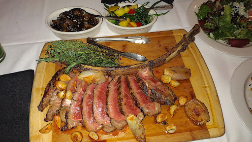 Steak House «Cabernet Steakhouse», reviews and photos, 5575 Windward Pkwy, Alpharetta, GA 30004, USA